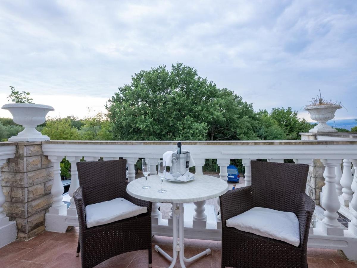 Restaurant & Rooms Nino Porat  Bagian luar foto