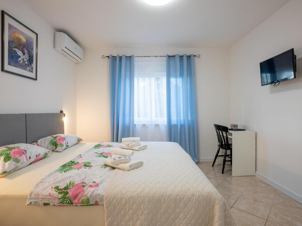 Restaurant & Rooms Nino Porat  Bagian luar foto